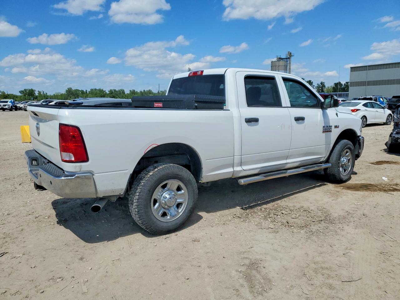 2017 RAM 2500 ST — снимка 3