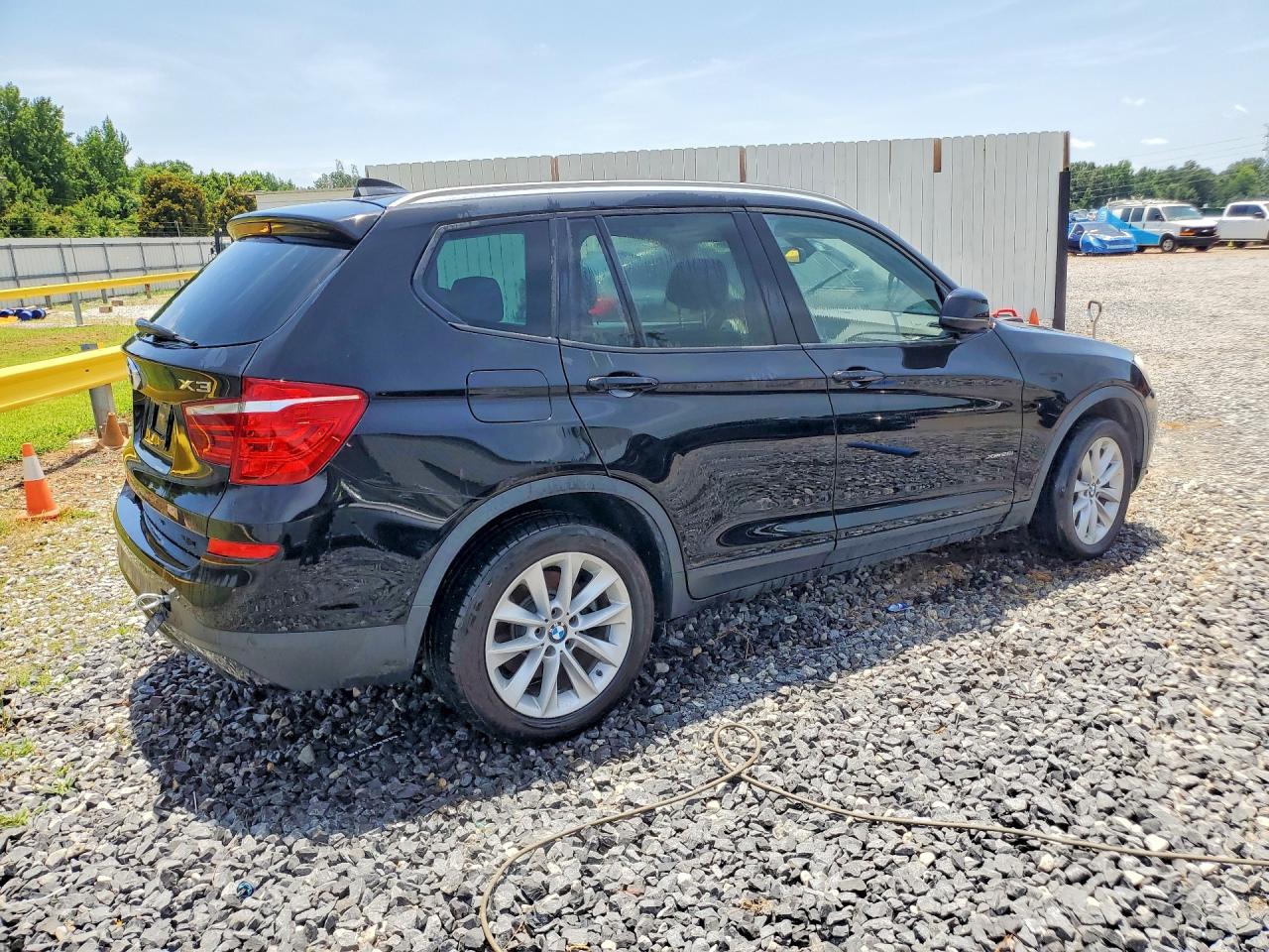 2017 BMW X3 XDRIVE28I — снимка 3