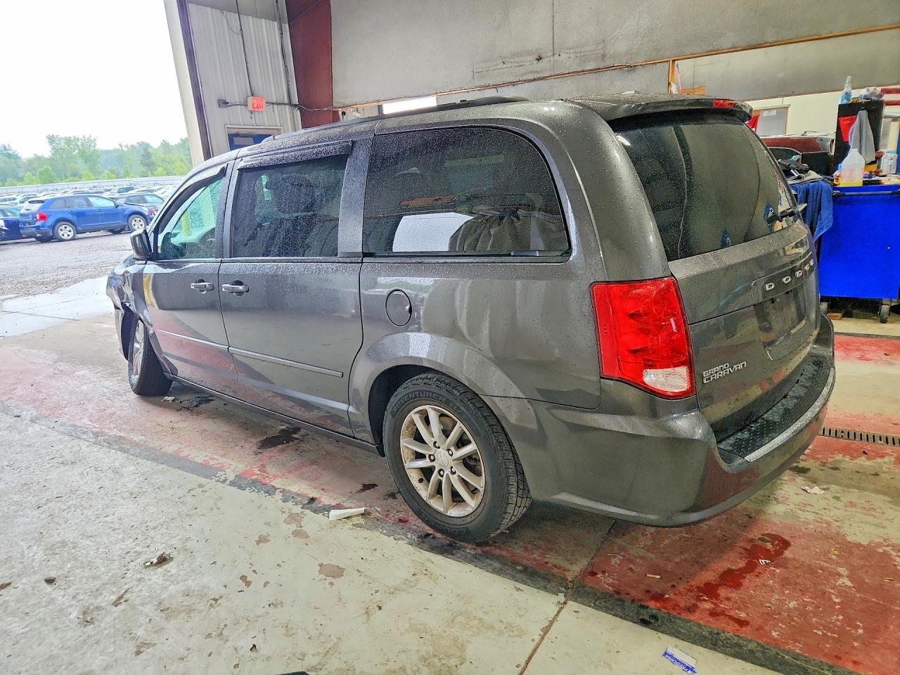 2016 DODGE GRAND CARAVAN SXT — снимка 2