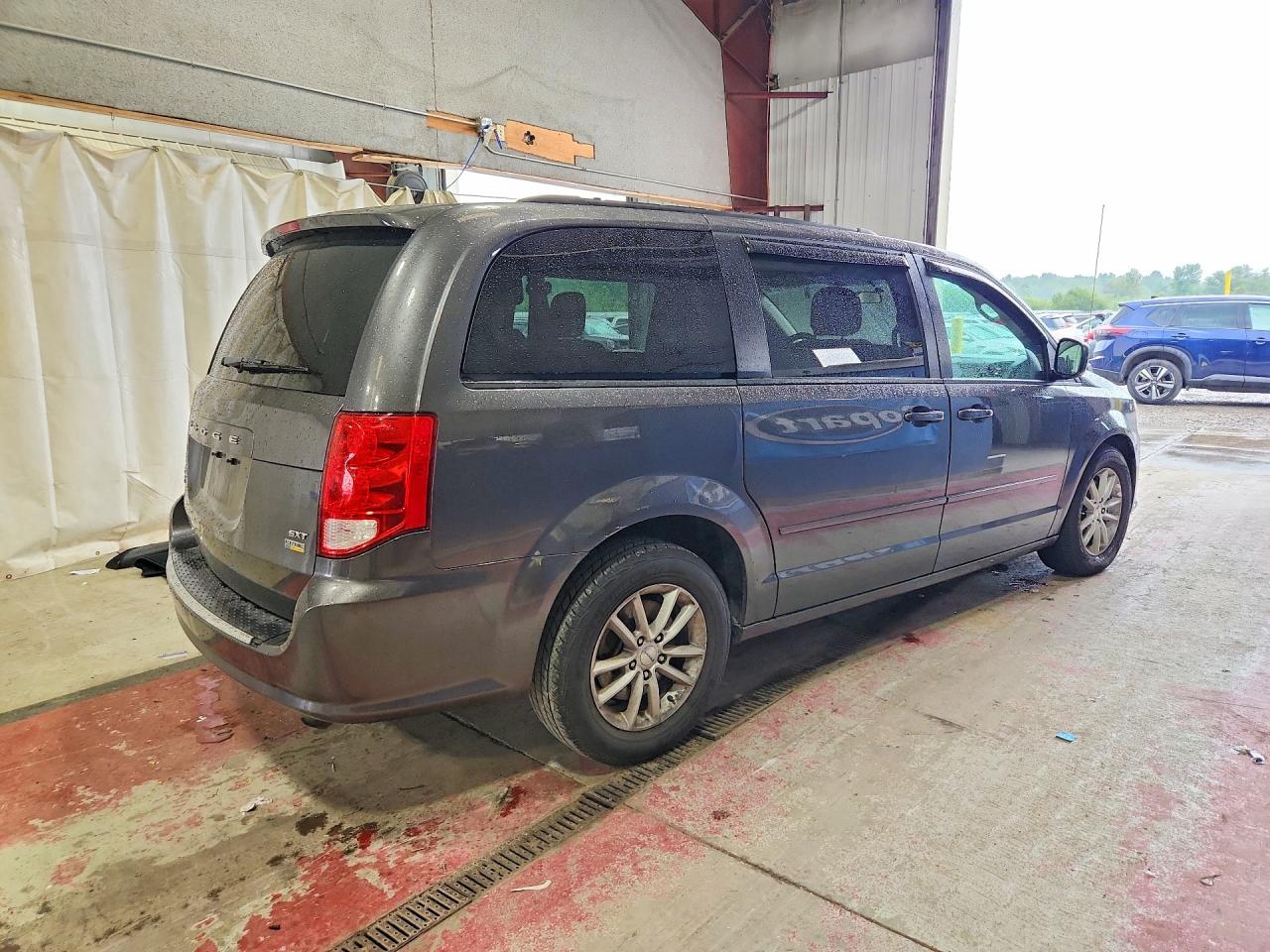 2016 DODGE GRAND CARAVAN SXT — снимка 3
