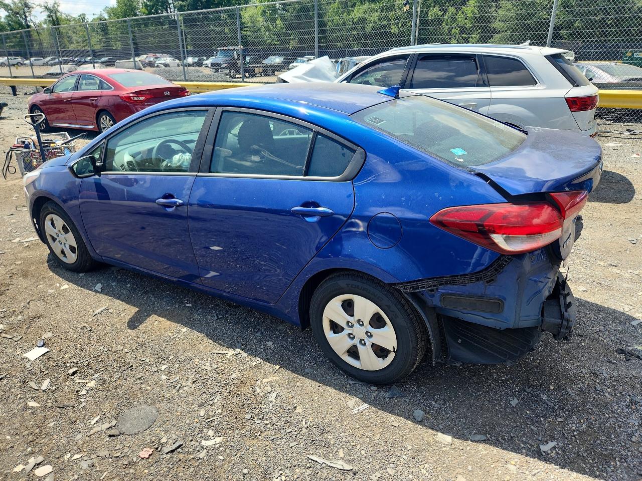 2017 KIA FORTE LX — снимка 2