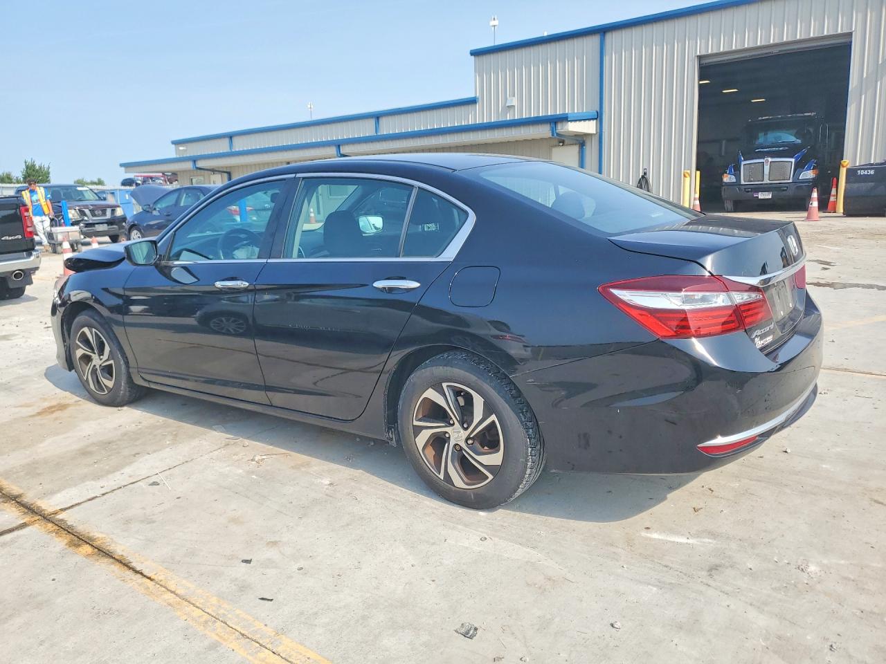 2016 HONDA ACCORD LX — снимка 2
