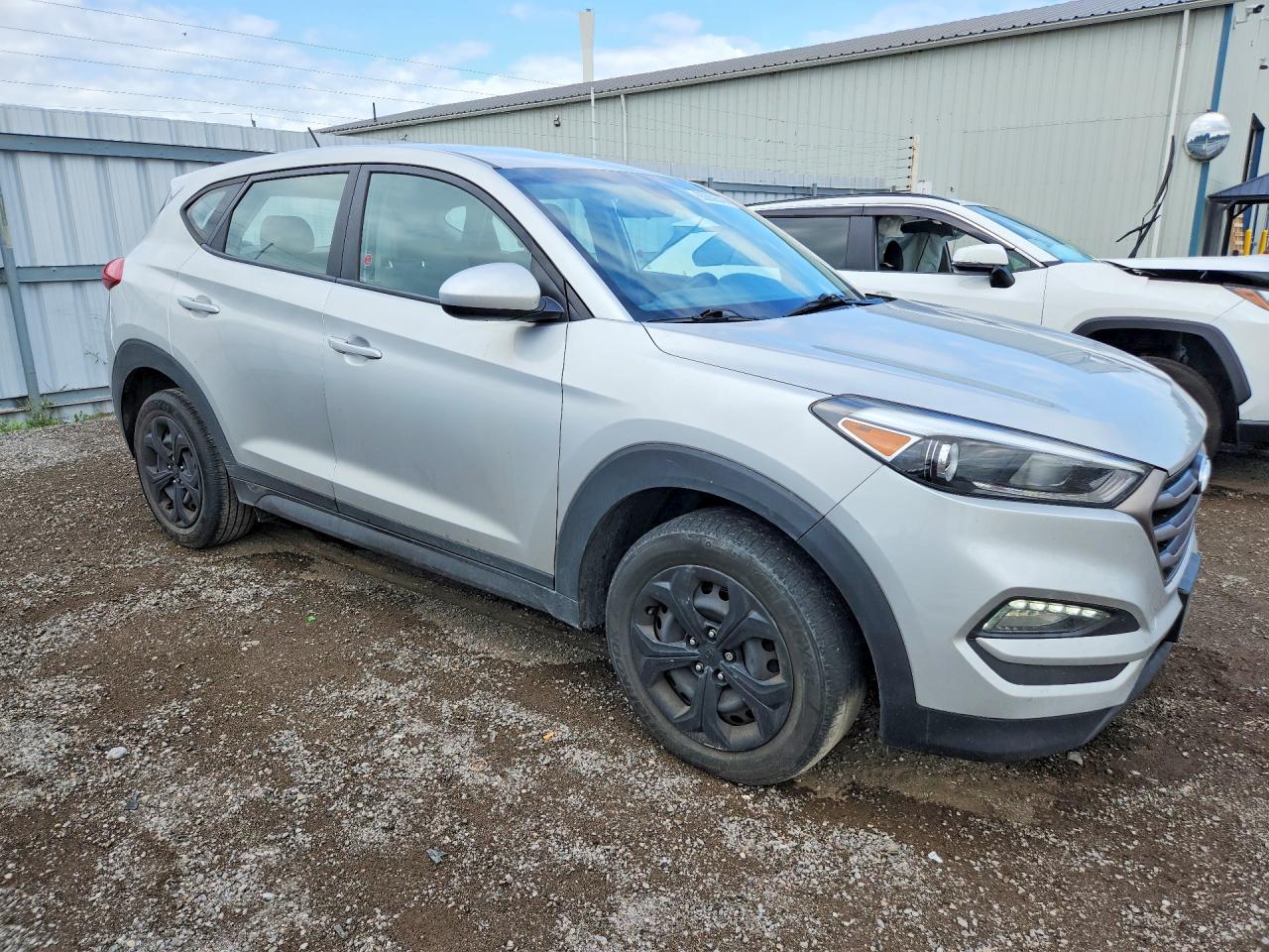 2016 HYUNDAI TUCSON SE — снимка 4