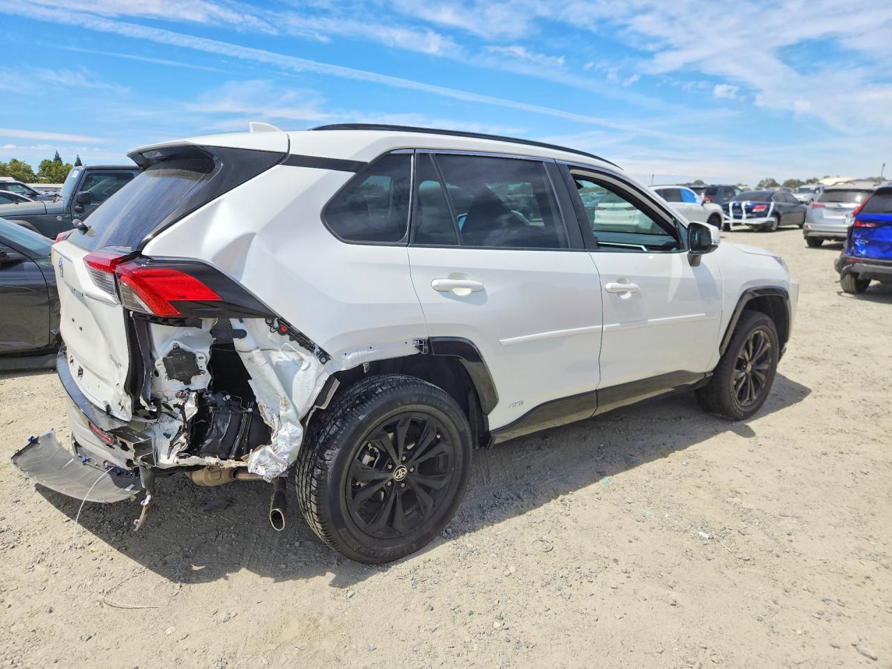 2022 TOYOTA RAV4 SE — снимка 3