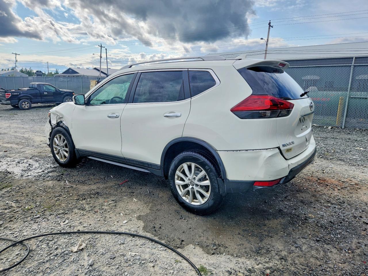 2020 NISSAN ROGUE S — снимка 2