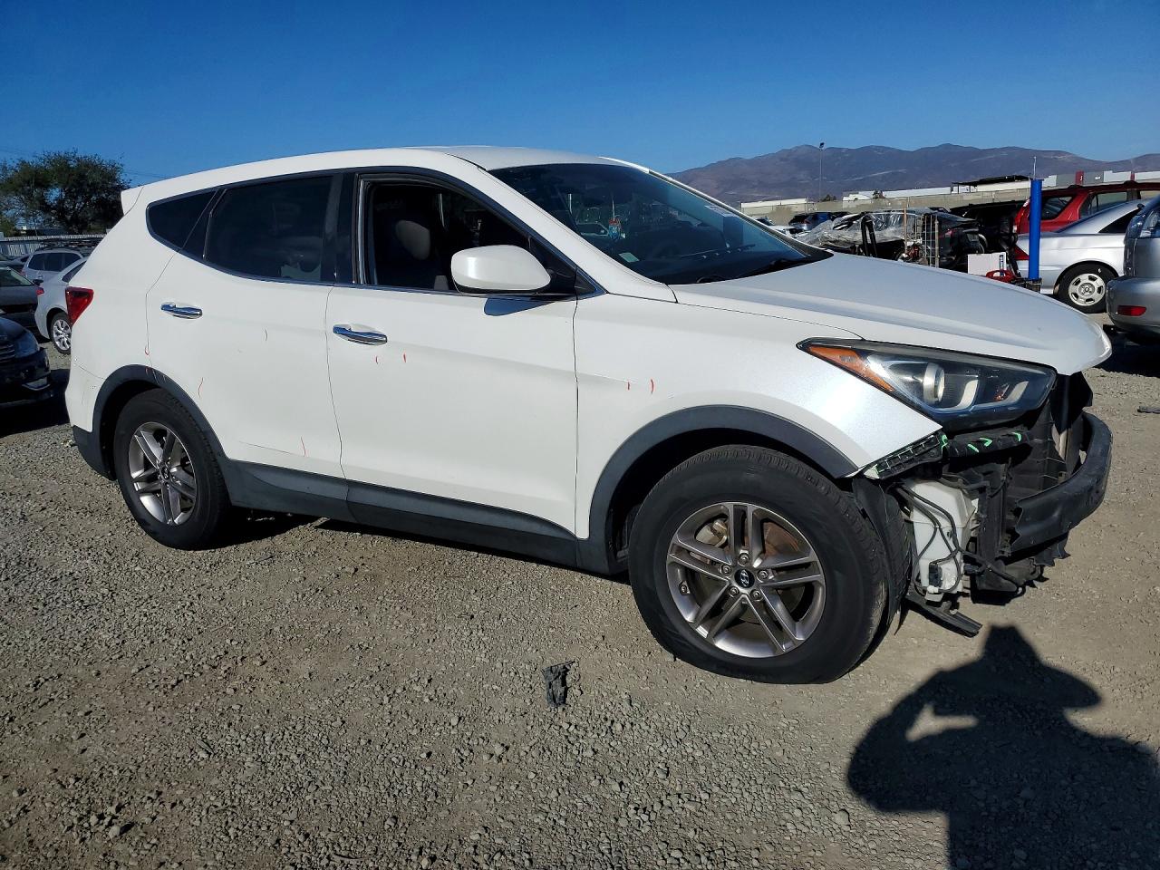 2017 HYUNDAI SANTA FE SPORT 2.4L — снимка 4