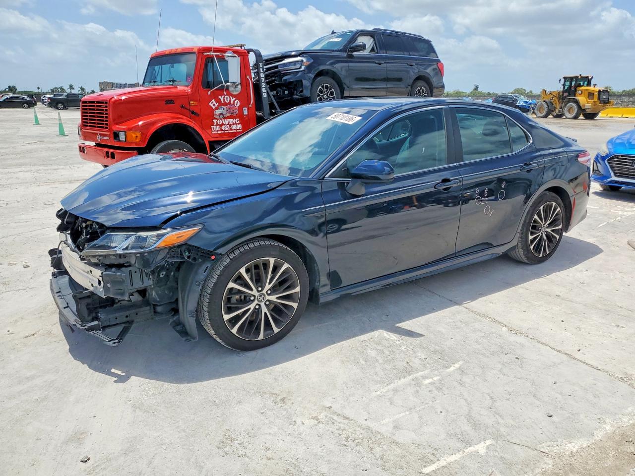 2020 TOYOTA CAMRY SE