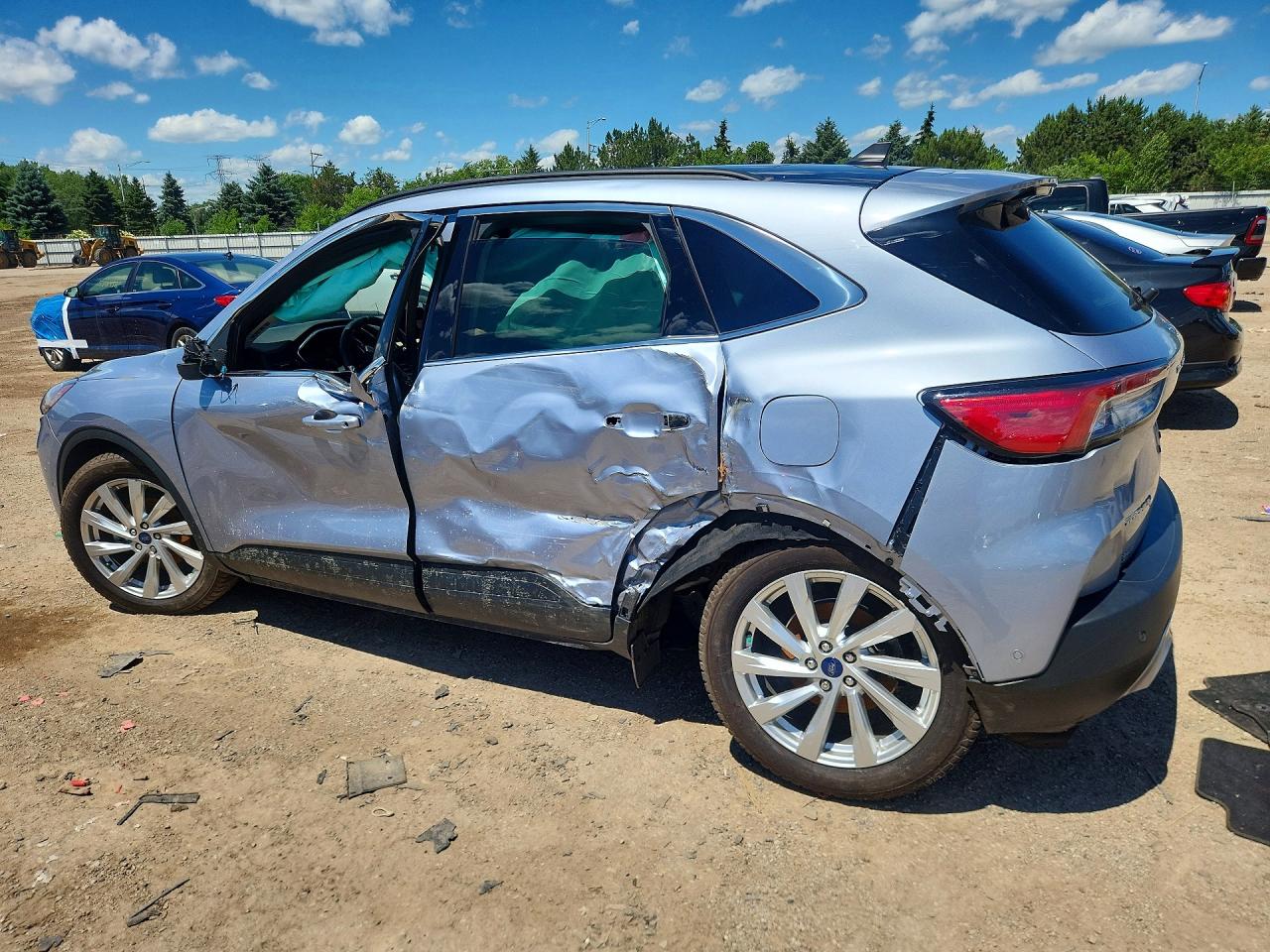 2022 FORD ESCAPE TITANIUM — снимка 2