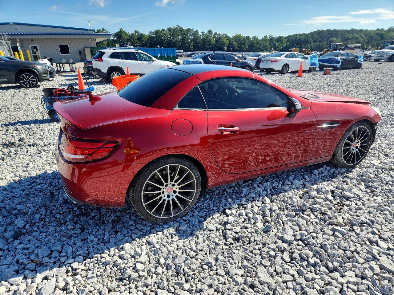 2017 MERCEDES-BENZ SLC 300 — снимка 3