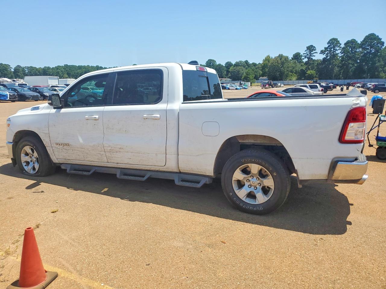 2021 RAM 1500 BIG HORN/LONE STAR — снимка 2