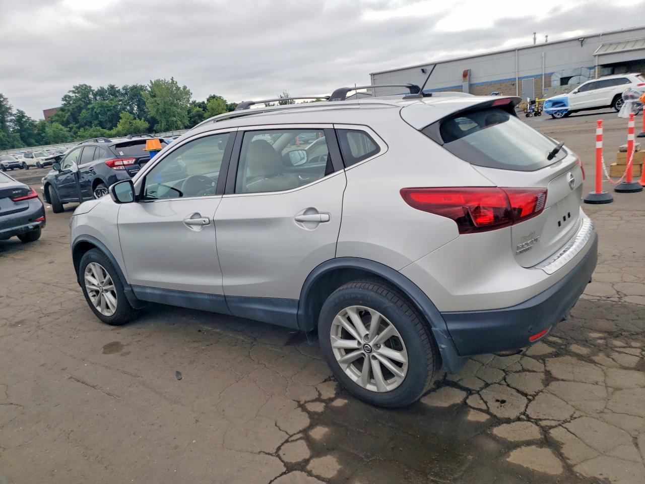 2019 NISSAN ROGUE SPORT SV — снимка 2
