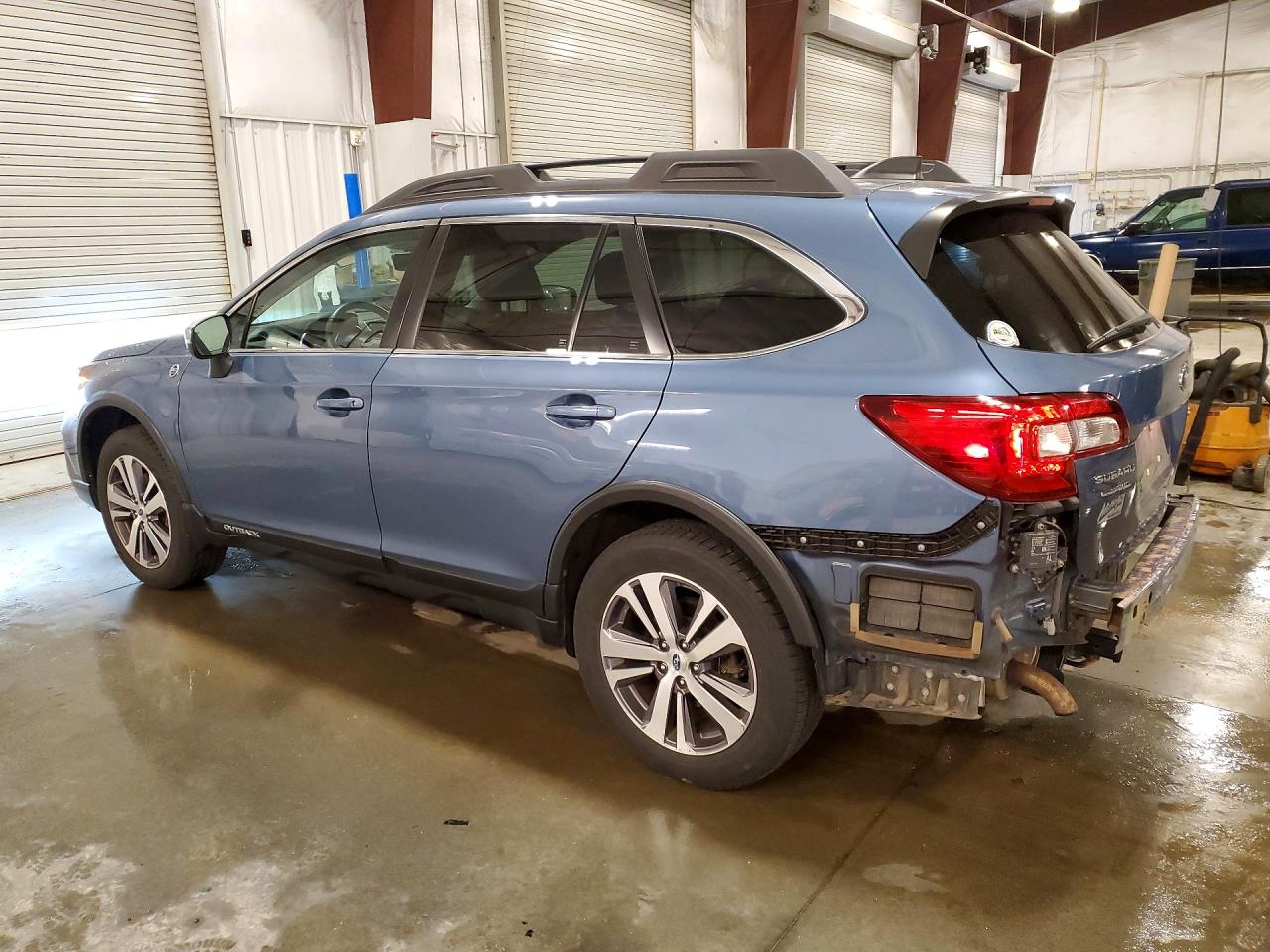 2018 SUBARU OUTBACK 2.5I LIMITED — снимка 2