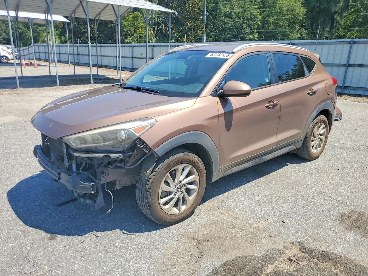 2016 HYUNDAI TUCSON SE