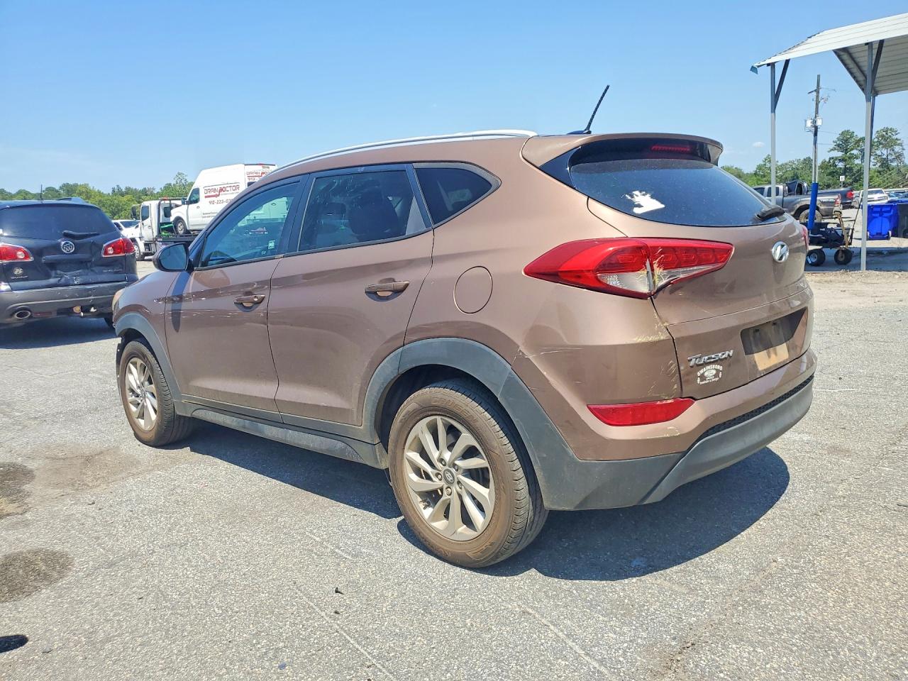 2016 HYUNDAI TUCSON SE — снимка 2