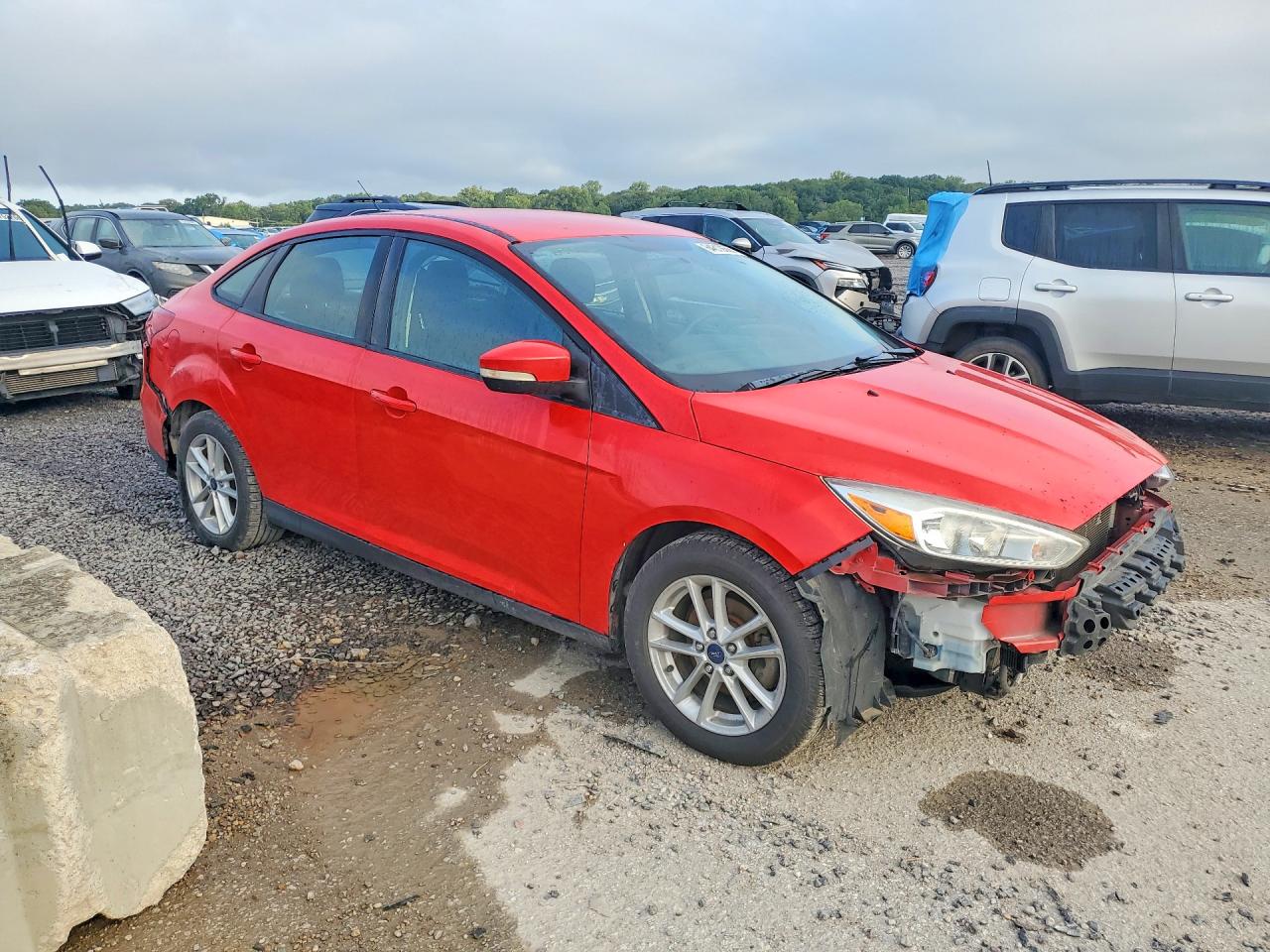 2017 FORD FOCUS SE — снимка 4