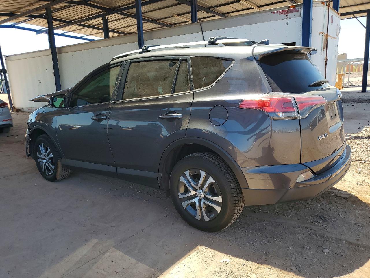 2017 TOYOTA RAV4 LE — снимка 2