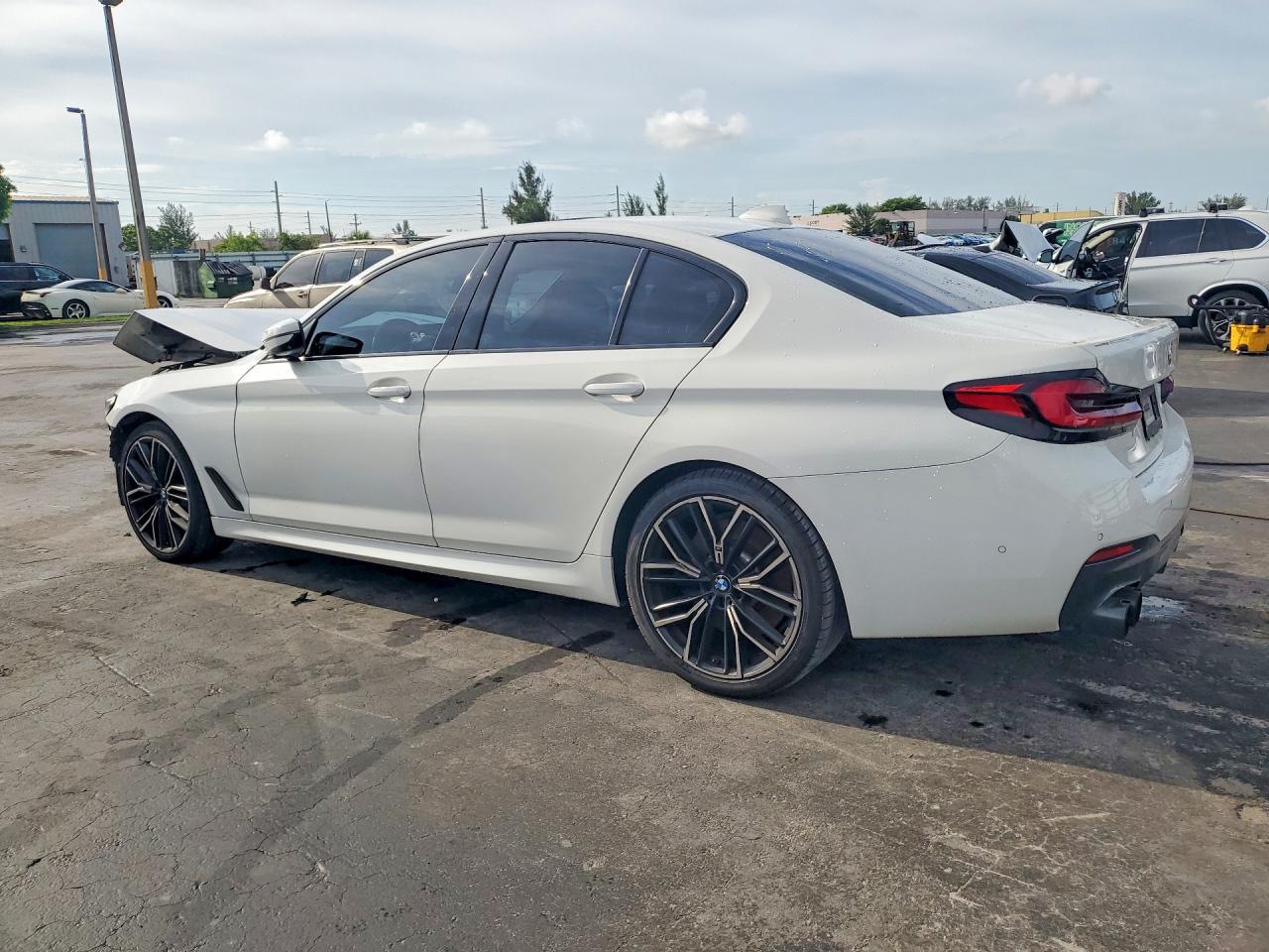 2021 BMW 540 I — снимка 2