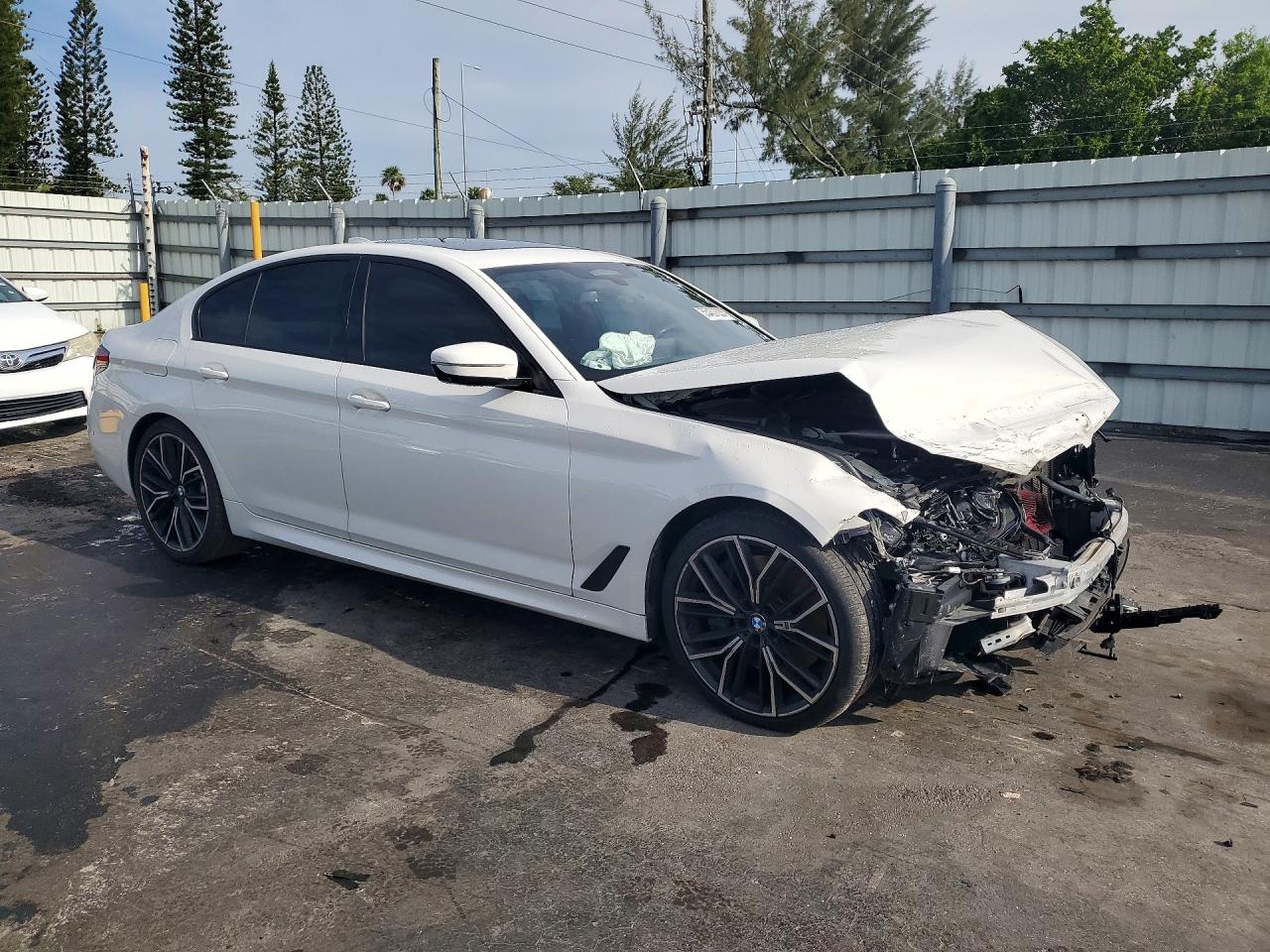 2021 BMW 540 I — снимка 4