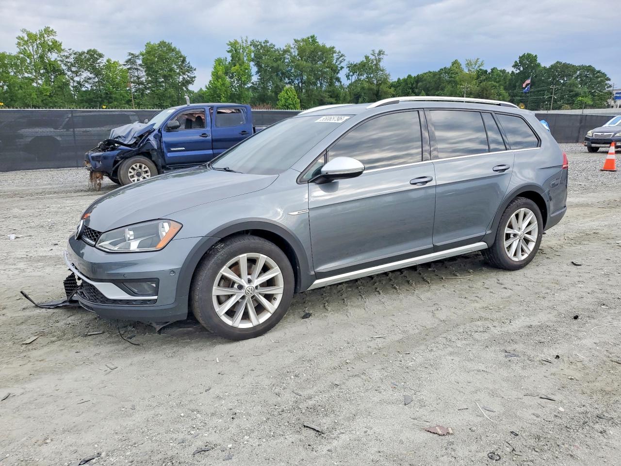 2017 VOLKSWAGEN GOLF ALLTRACK S