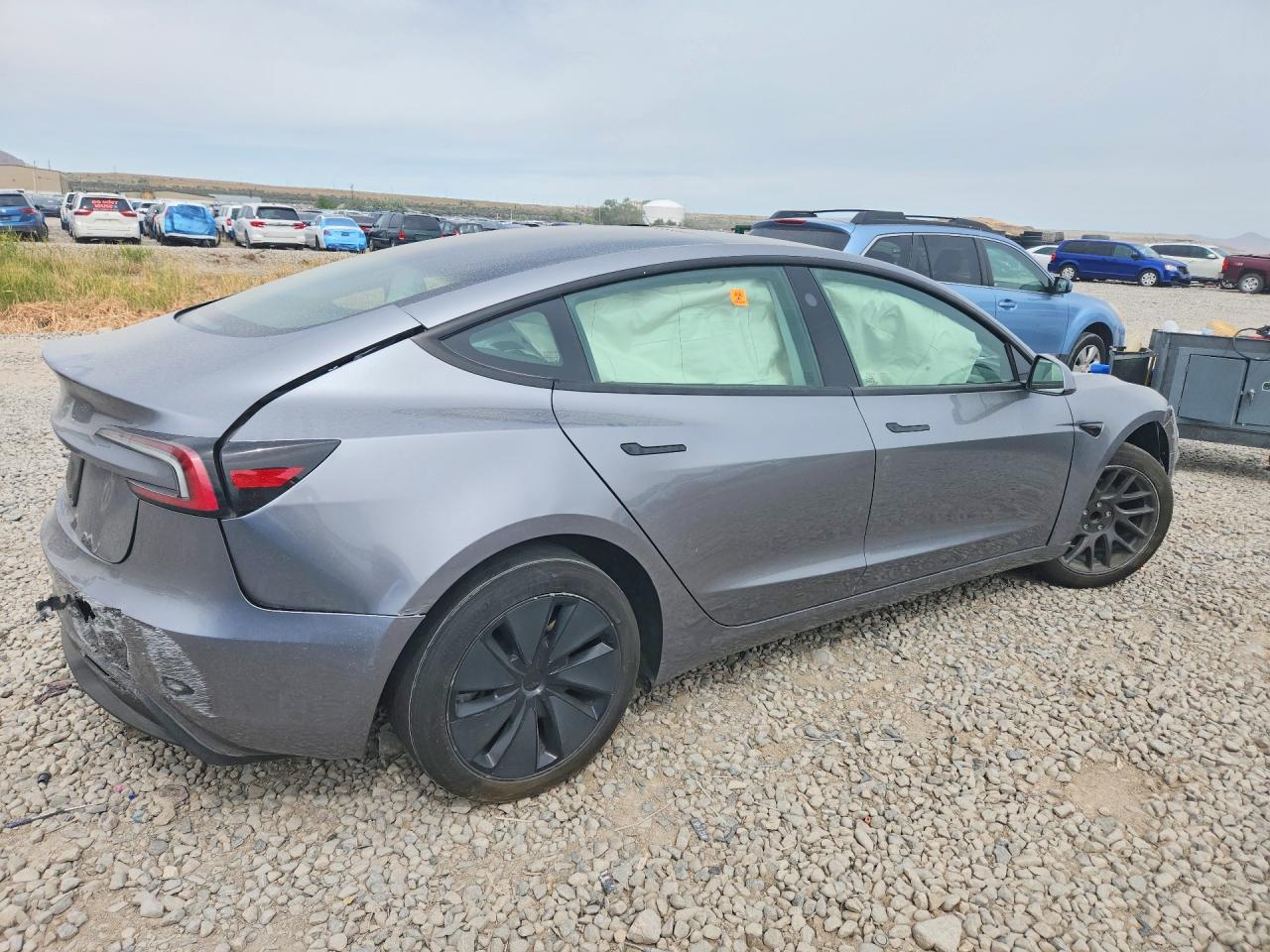 2025 TESLA MODEL 3 — снимка 3