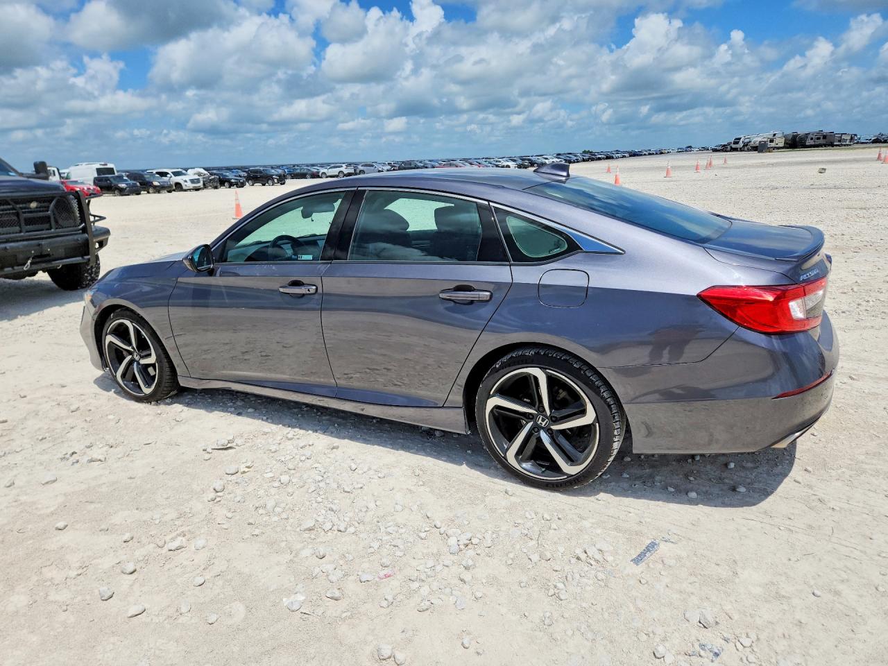 2018 HONDA ACCORD SPORT — снимка 2