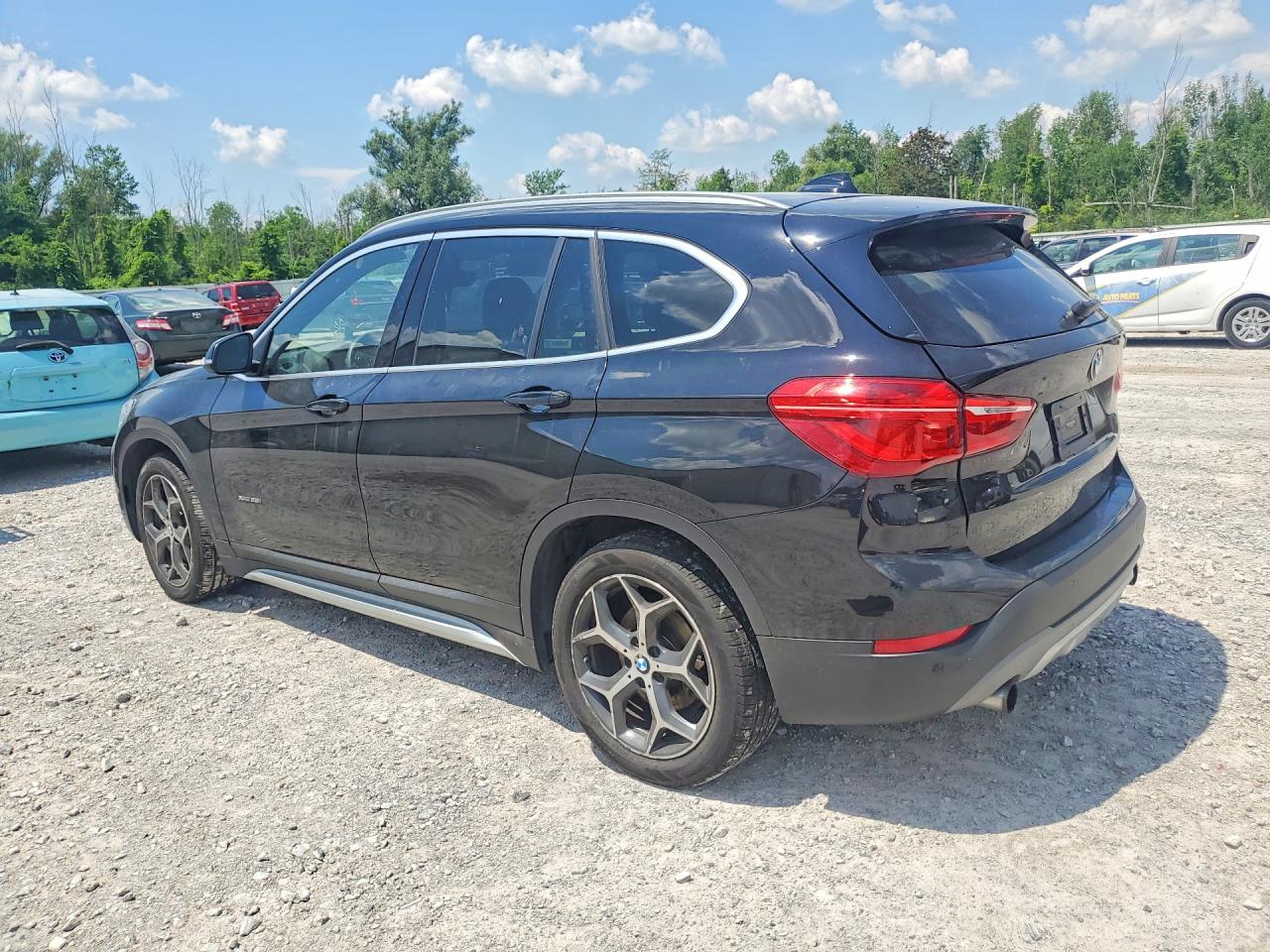2017 BMW X1 XDRIVE28I — снимка 2
