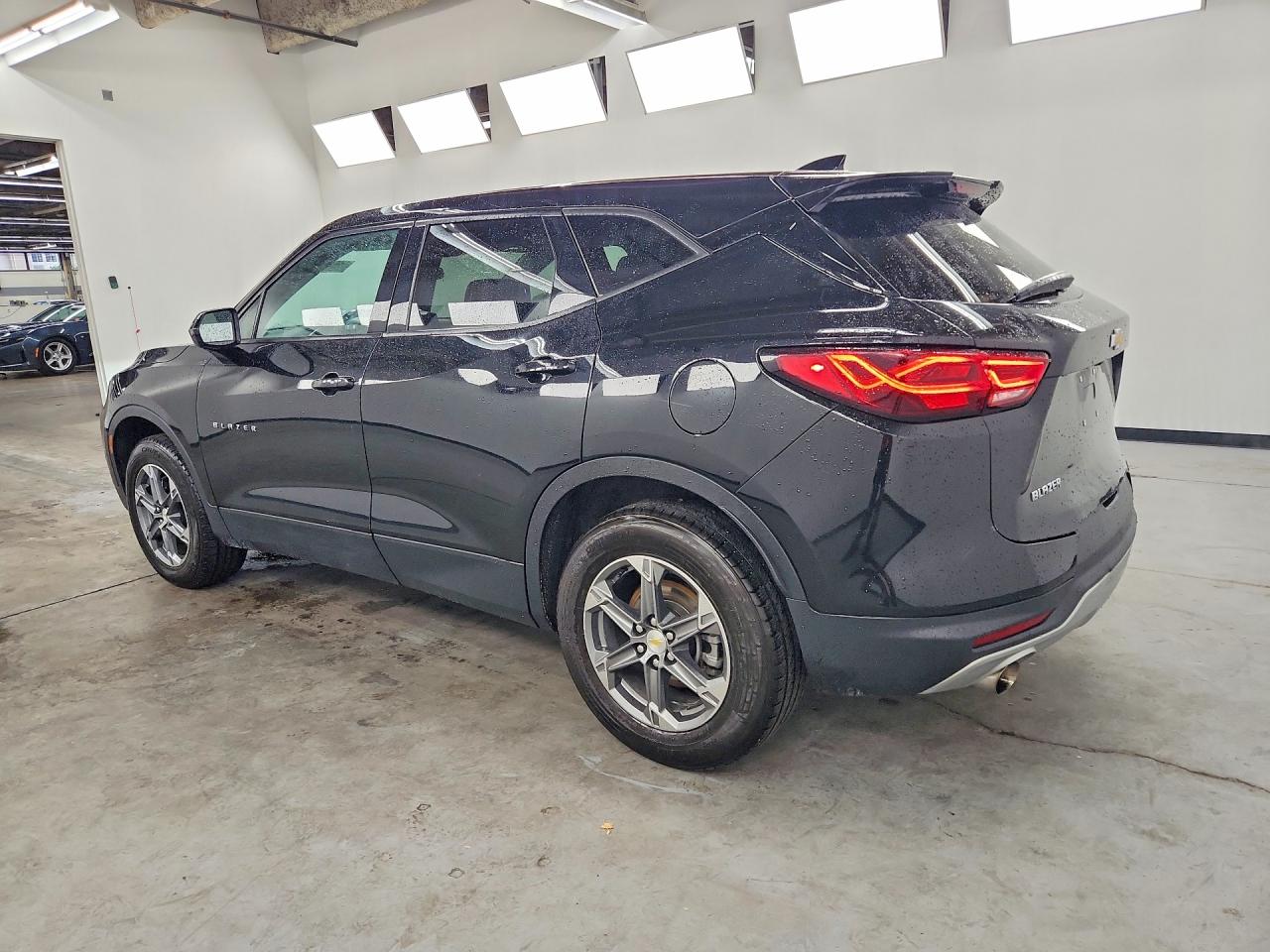 2023 CHEVROLET BLAZER 2LT — снимка 2