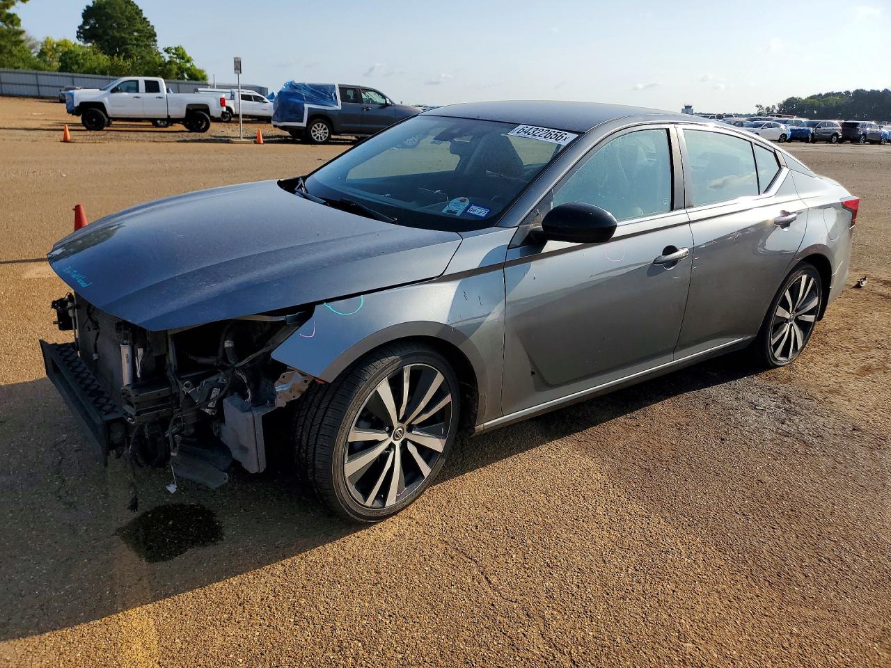 2020 NISSAN ALTIMA SR