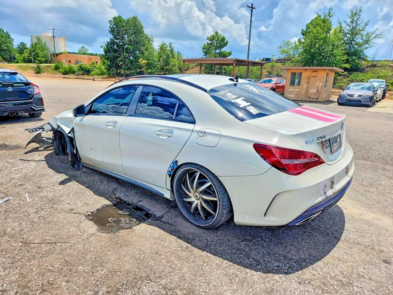 2018 MERCEDES-BENZ CLA 250 4MATIC — снимка 2