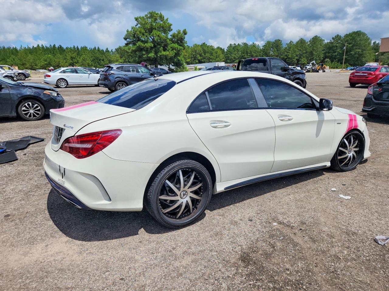 2018 MERCEDES-BENZ CLA 250 4MATIC — снимка 3