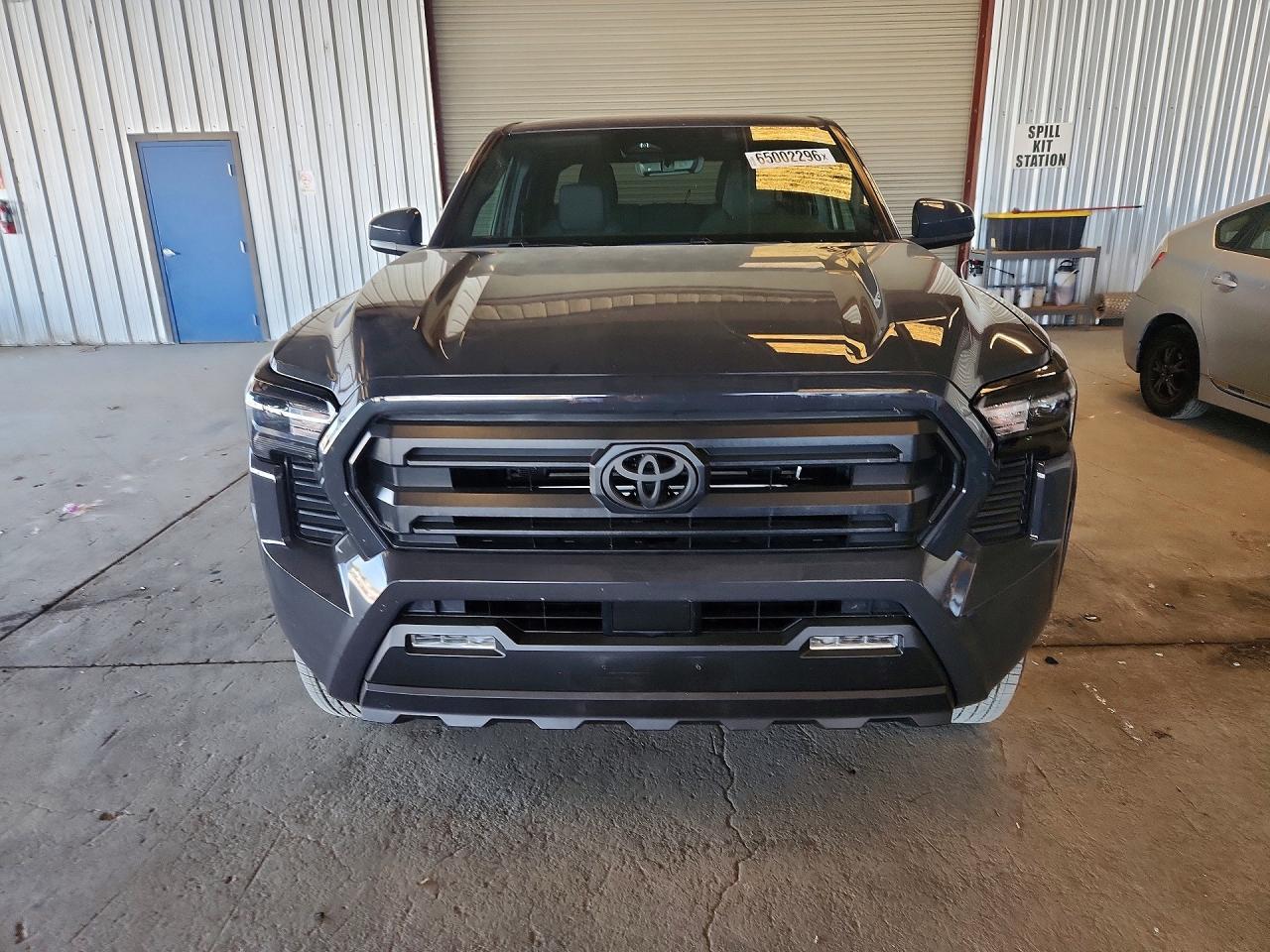 2026 TOYOTA TACOMA SR5 — снимка 5