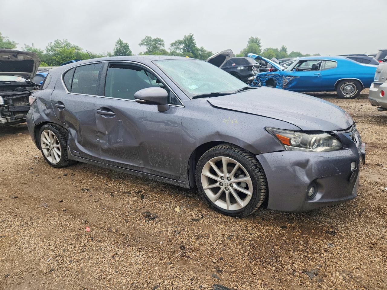 2013 LEXUS CT 200 — снимка 4