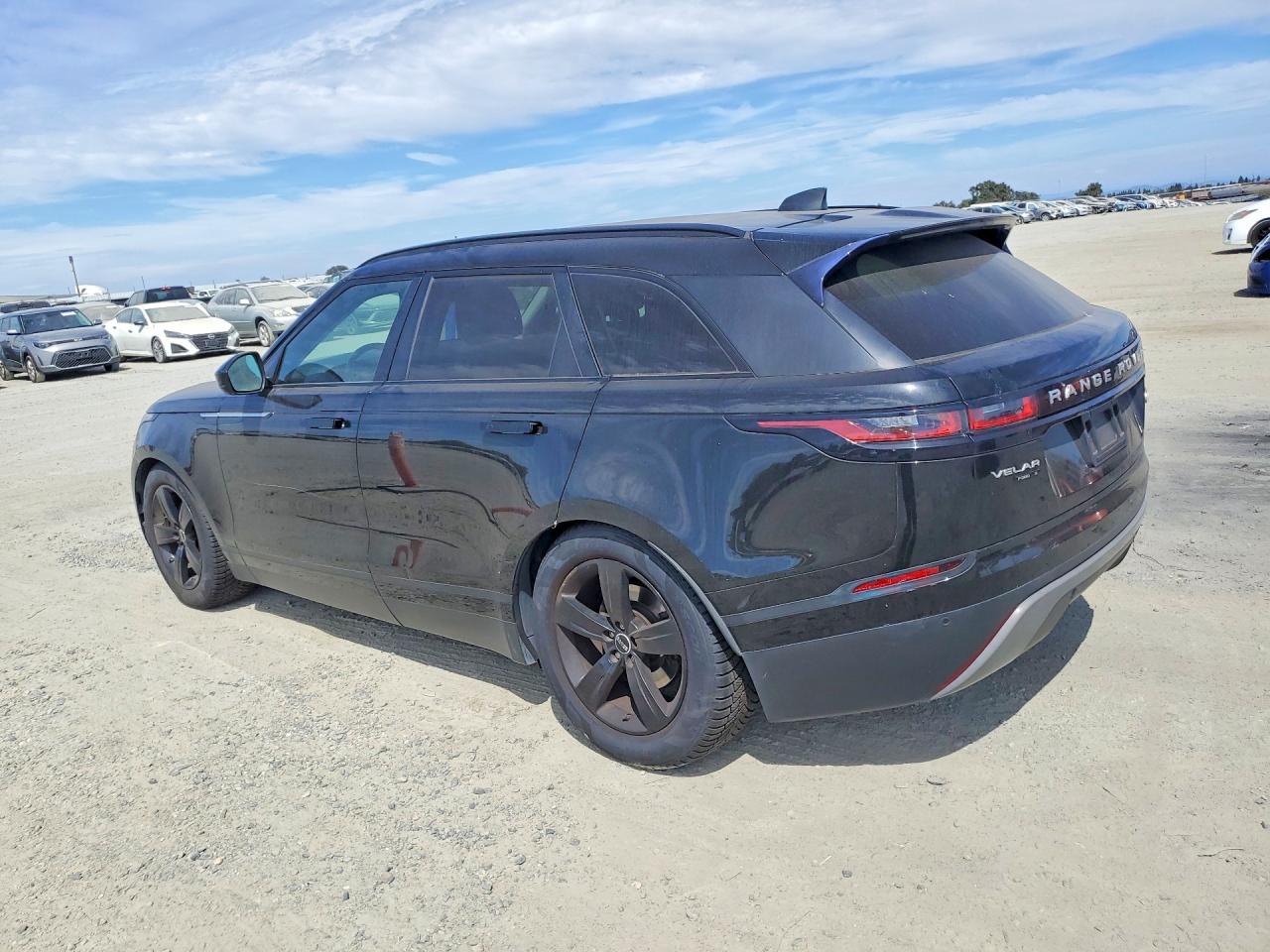 2018 LAND ROVER RANGE ROVER VELAR S — снимка 2