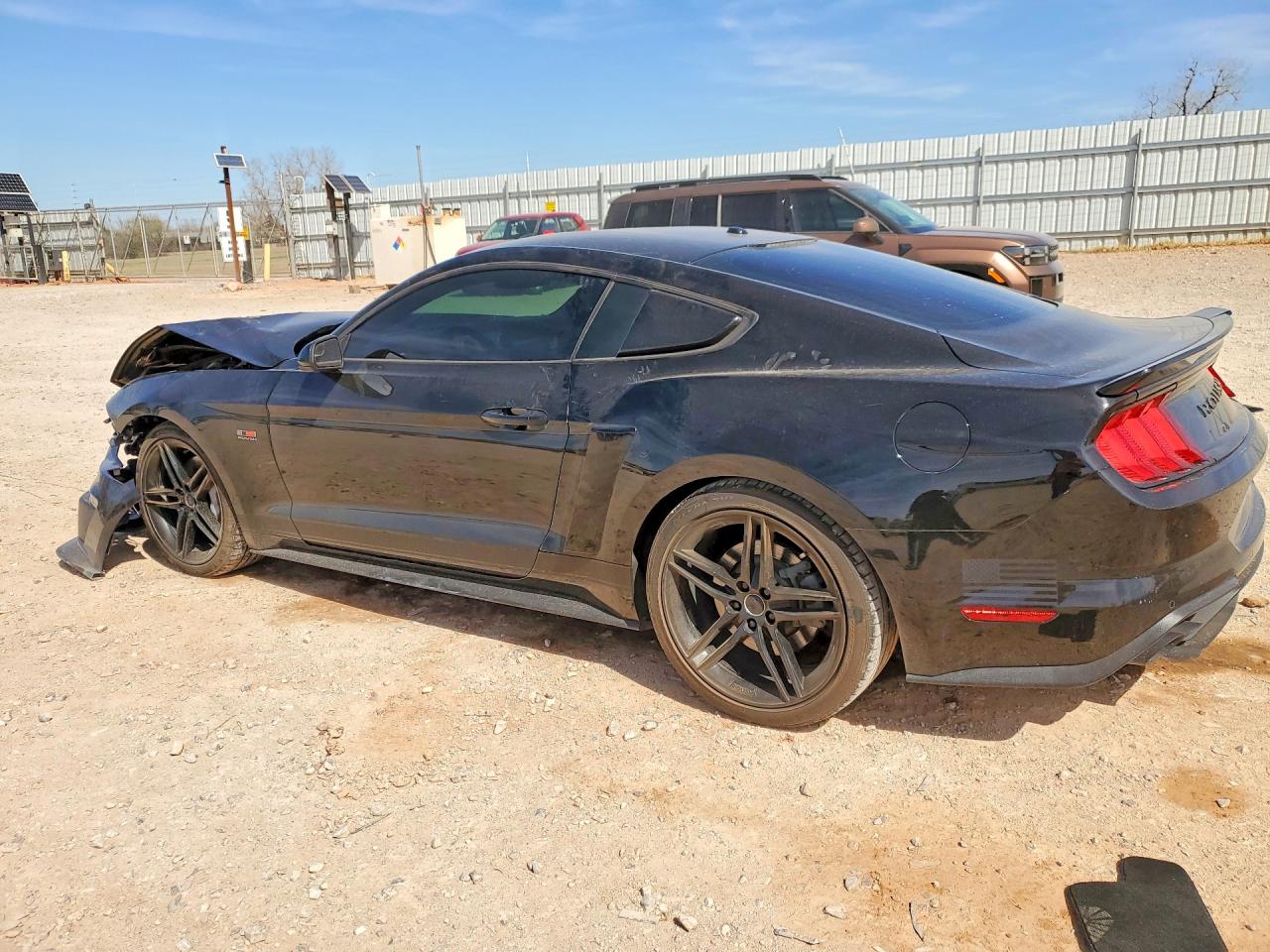 2019 FORD MUSTANG GT — снимка 2