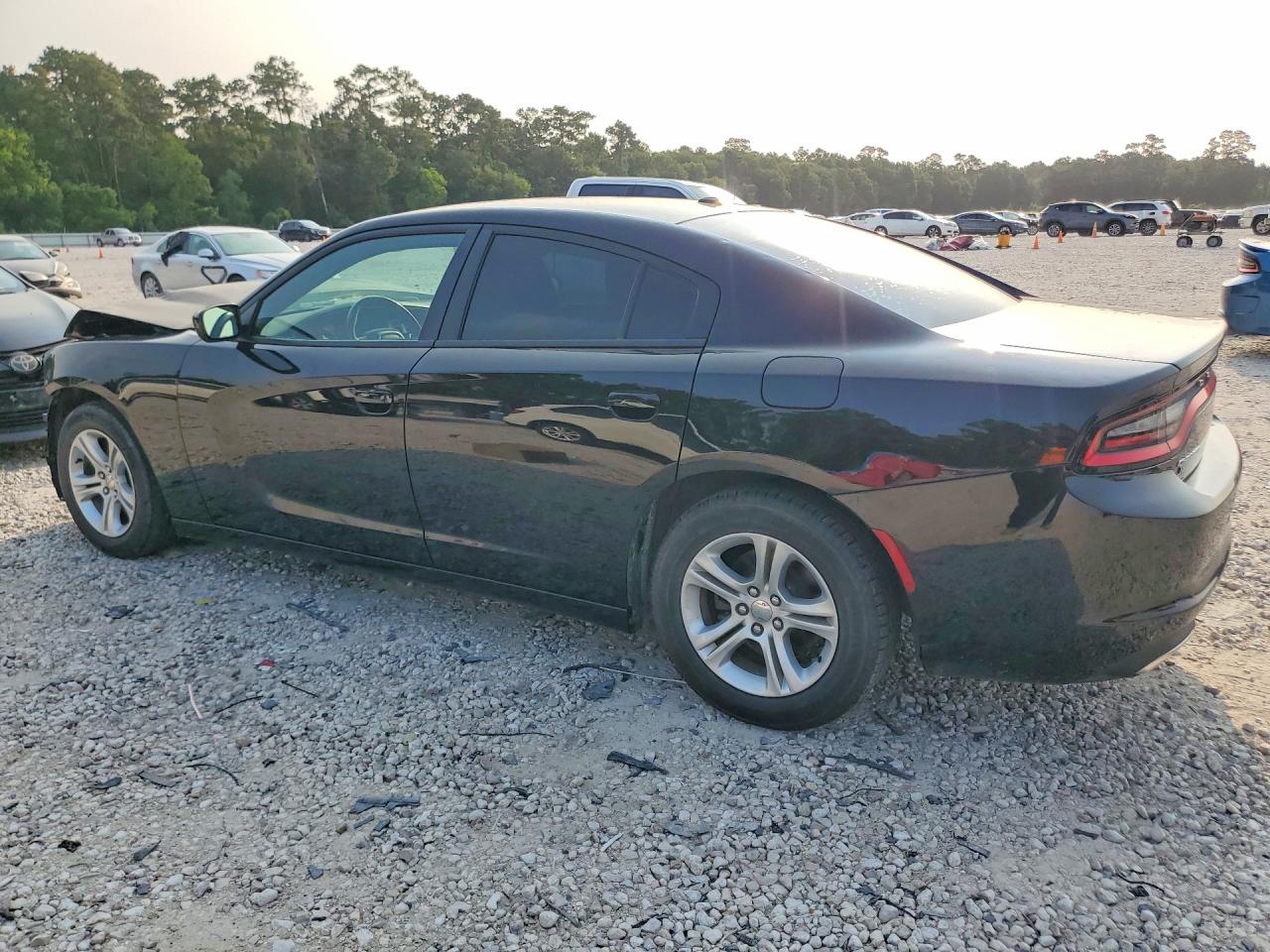 2019 DODGE CHARGER SXT — снимка 2