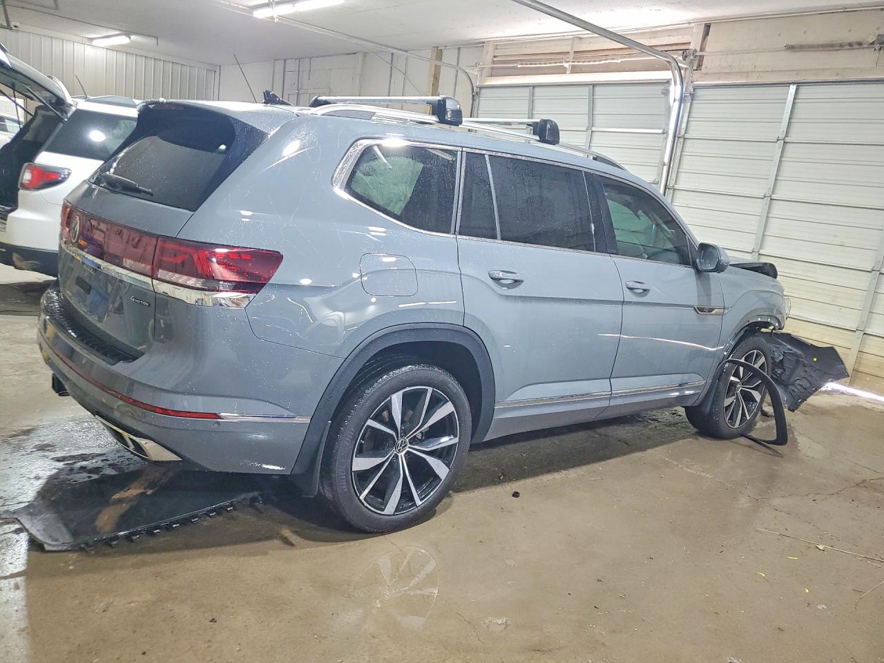 2025 VOLKSWAGEN ATLAS SEL PREMIUM R-LINE — снимка 3