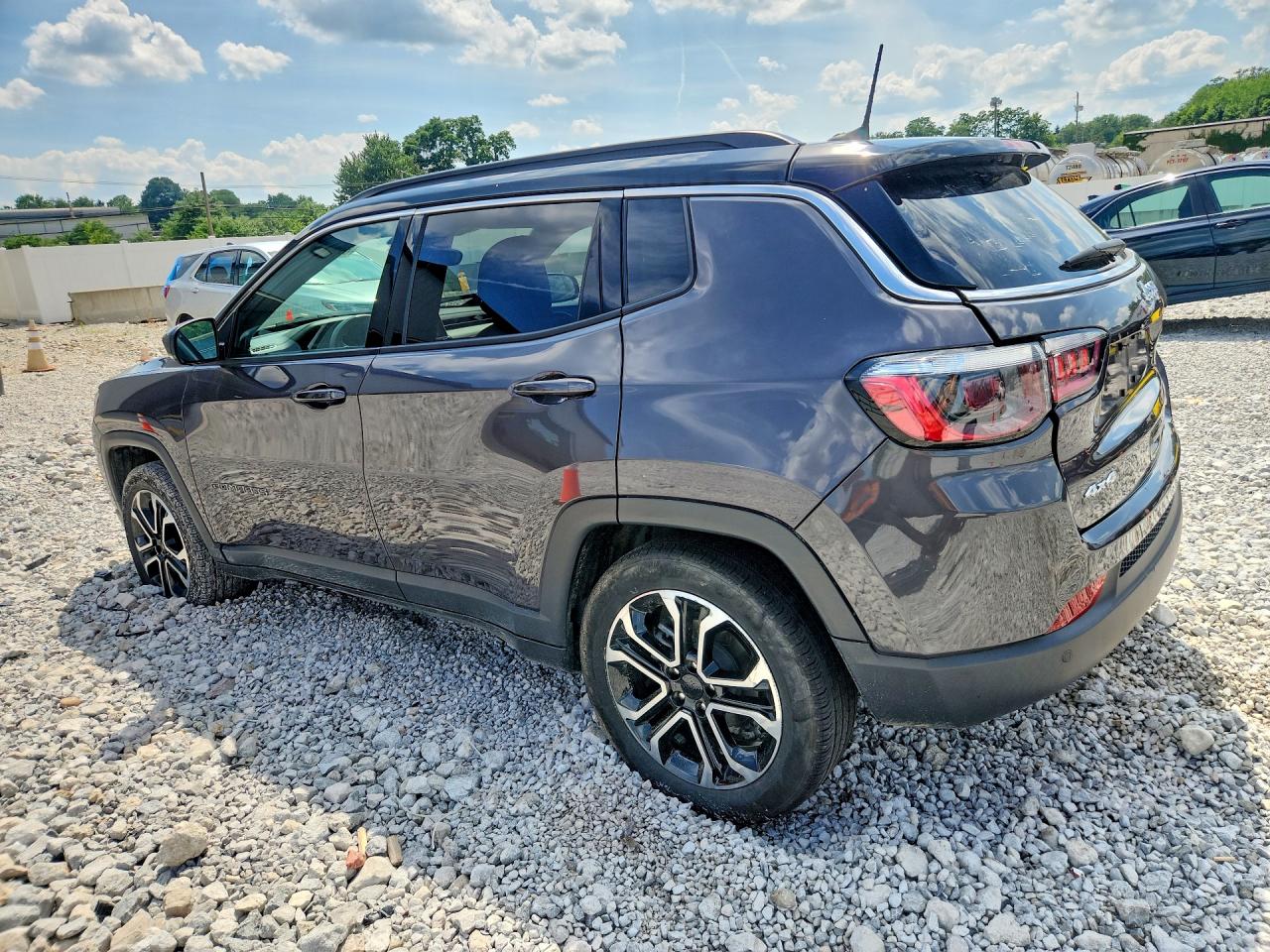 2024 JEEP COMPASS LIMITED — снимка 2