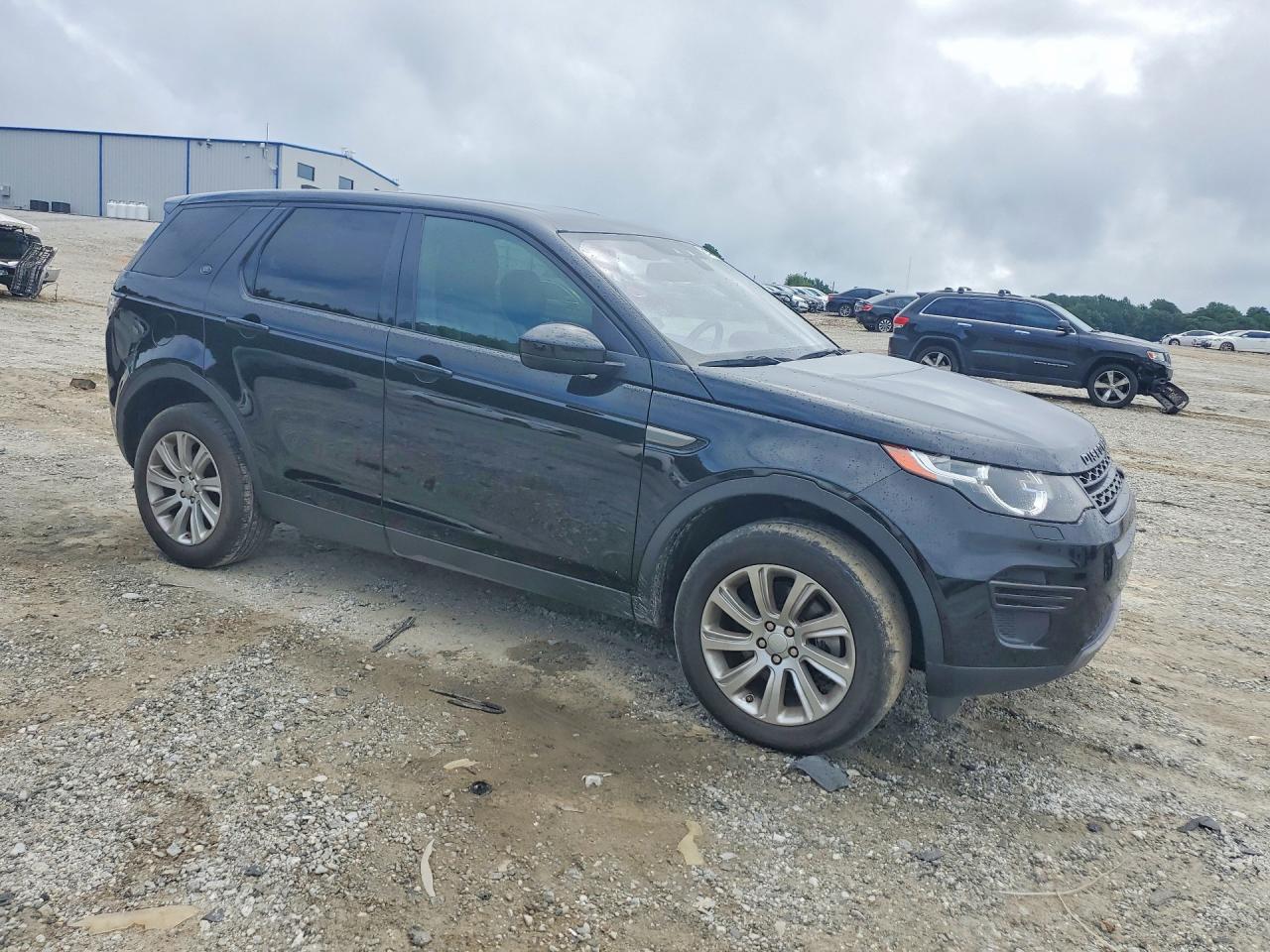 2019 LAND ROVER DISCOVERY SPORT SE — снимка 4