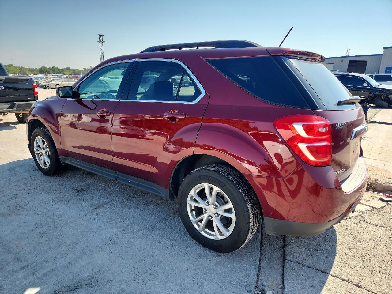 2017 CHEVROLET EQUINOX LT — снимка 2
