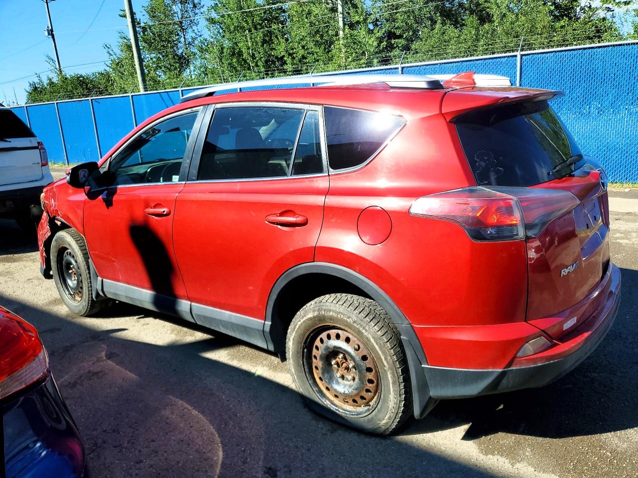 2016 TOYOTA RAV4 LE — снимка 2