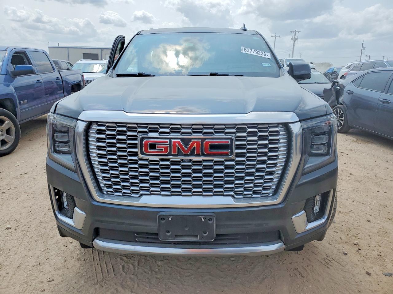 2021 GMC YUKON DENALI — снимка 5