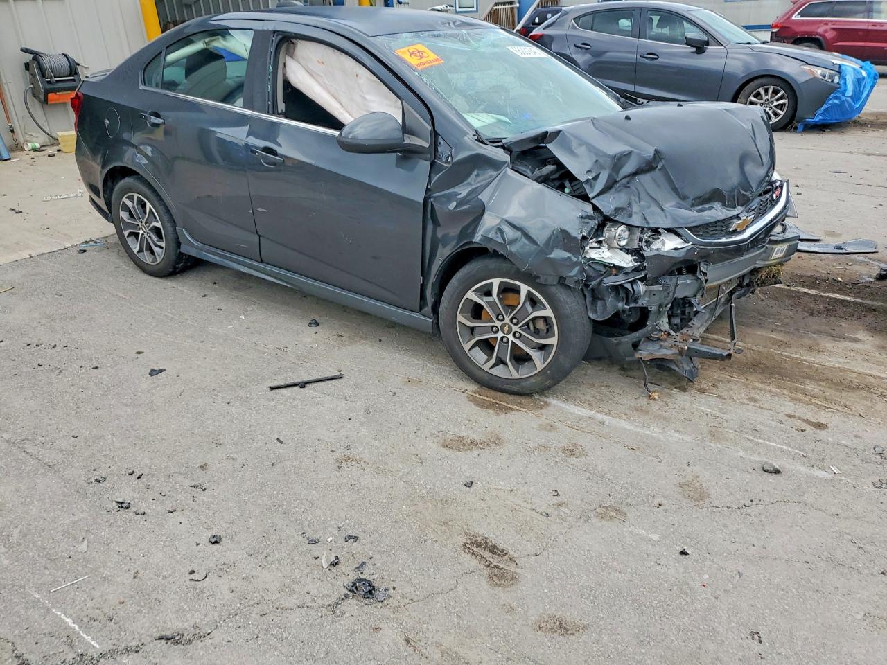 2017 CHEVROLET SONIC LT — снимка 4