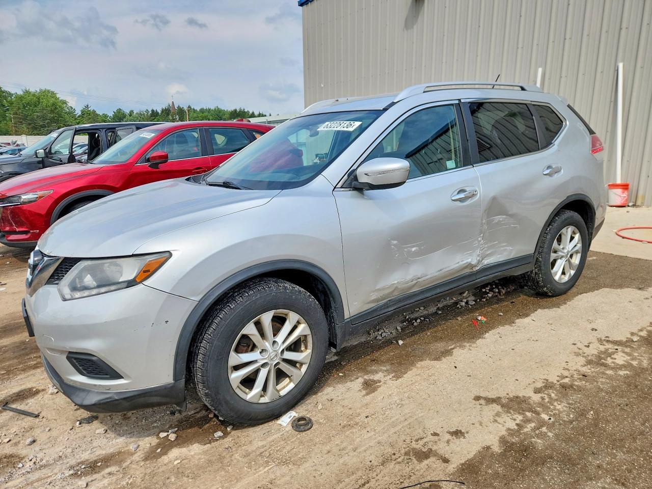 2015 NISSAN ROGUE SV