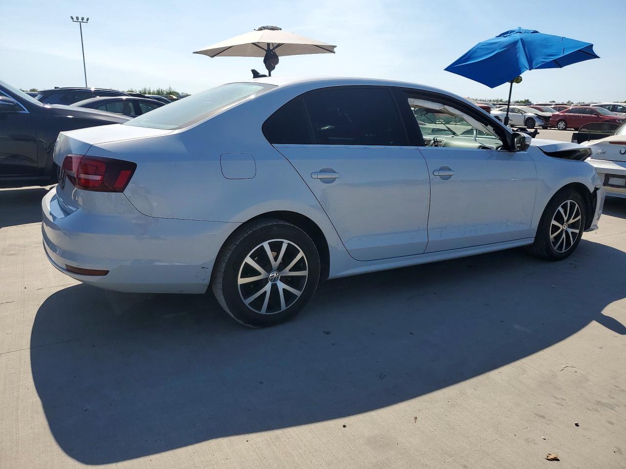 2017 VOLKSWAGEN JETTA SE — снимка 3