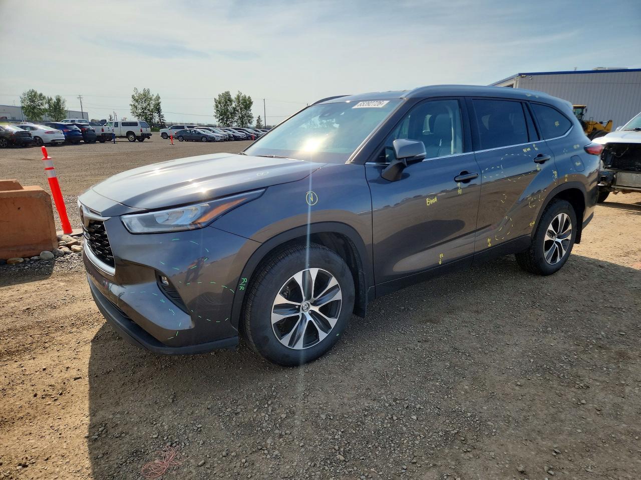 2020 TOYOTA HIGHLANDER XLE