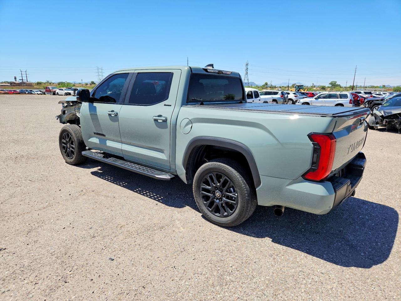 2025 TOYOTA TUNDRA LIMITED — снимка 2