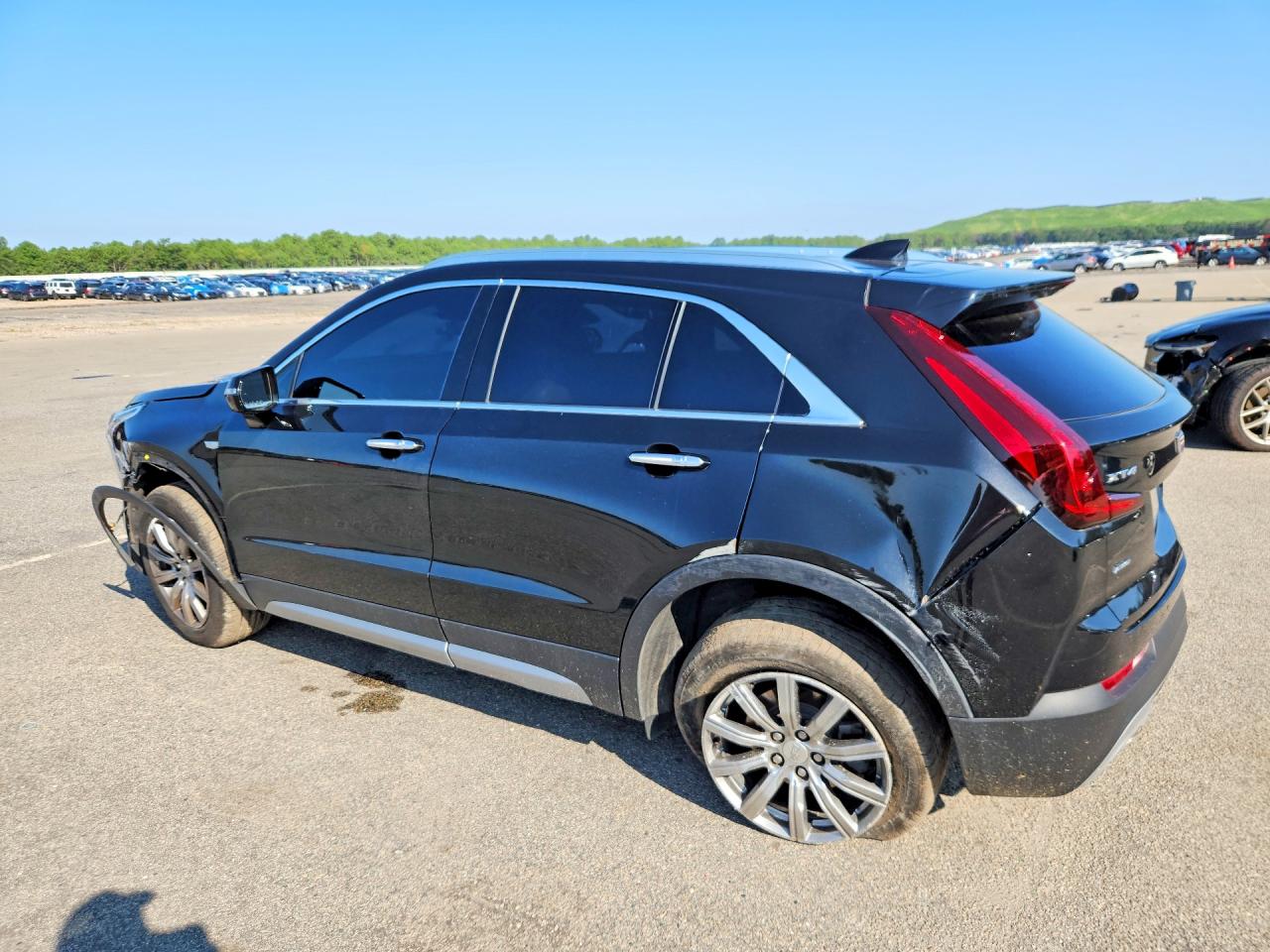 2021 CADILLAC XT4 PREMIUM LUXURY — снимка 2