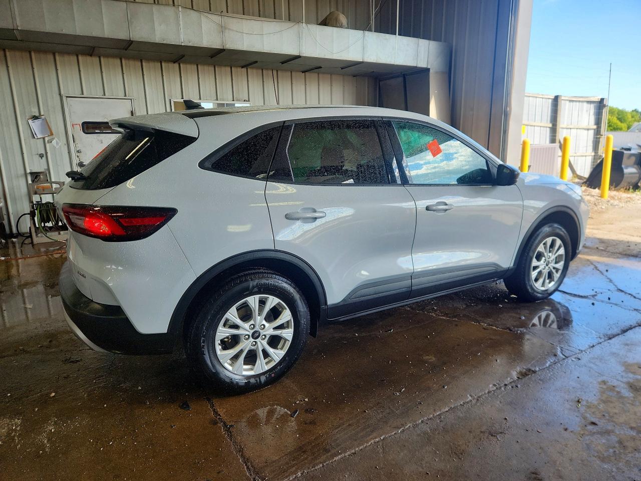 2025 FORD ESCAPE ACTIVE — снимка 3