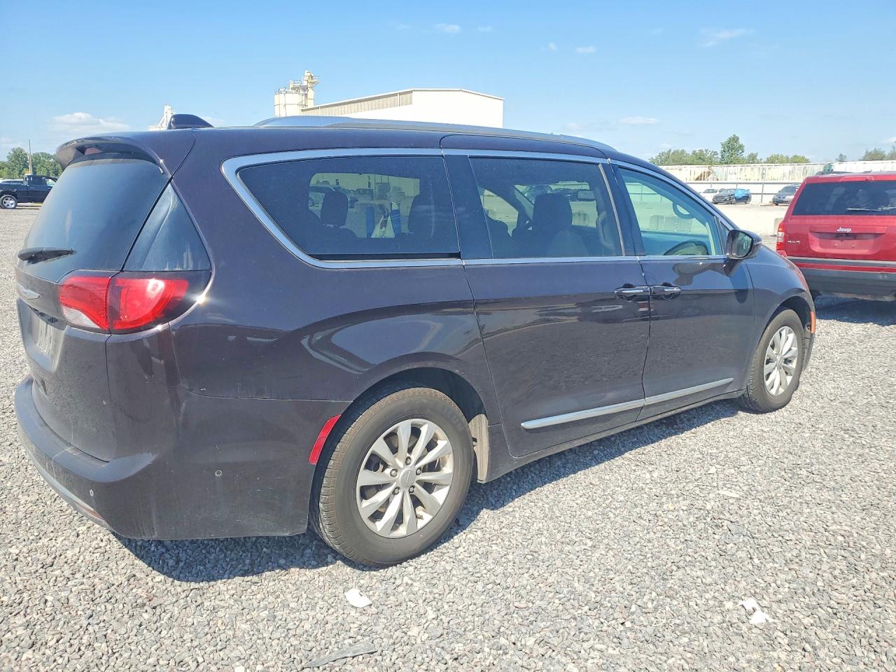 2019 CHRYSLER PACIFICA TOURING L — снимка 3