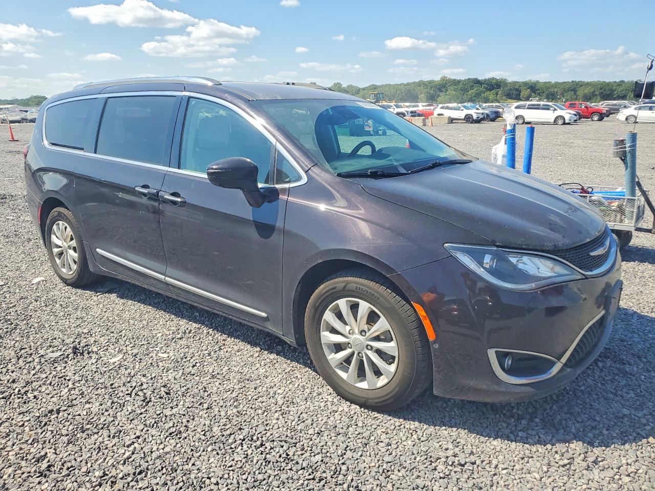 2019 CHRYSLER PACIFICA TOURING L — снимка 4